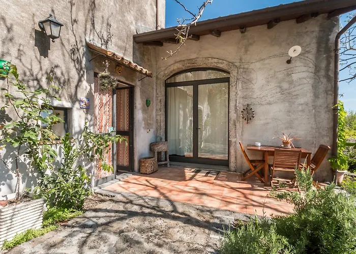 Etna B&B La Casa Di Pippinitto